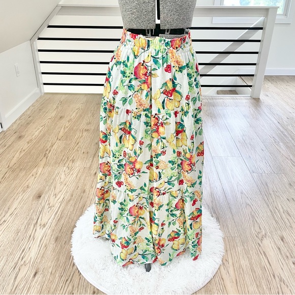 LC Lauren Conrad Dresses & Skirts - NWT LC Lauren Conrad citrus, print, colorful skirt or tube tops dress